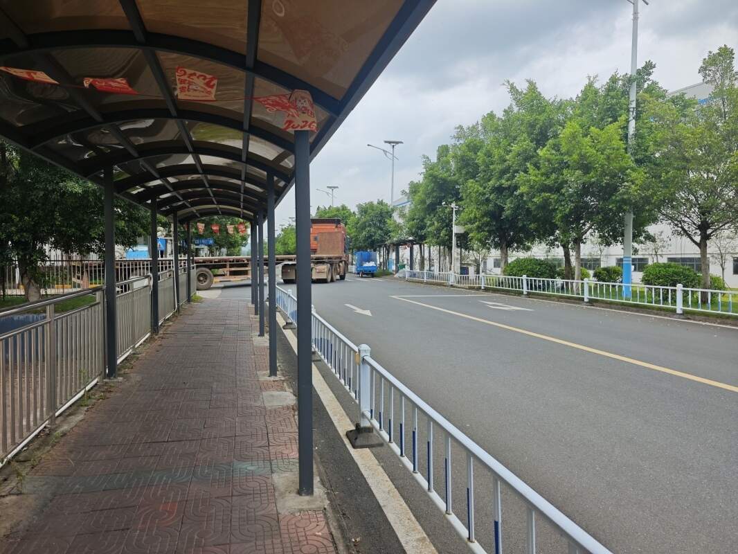 在宁远县见到的一台比亚迪电动叉车